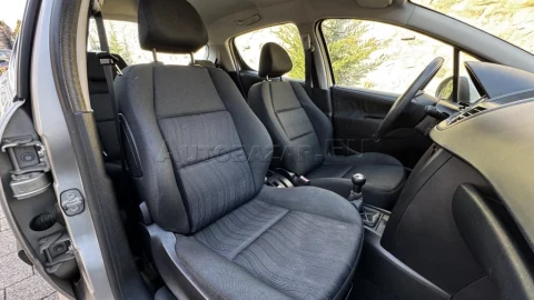 Peugeot 207 PEUGEOT 207 1.4HDI diesel – fotografia 17