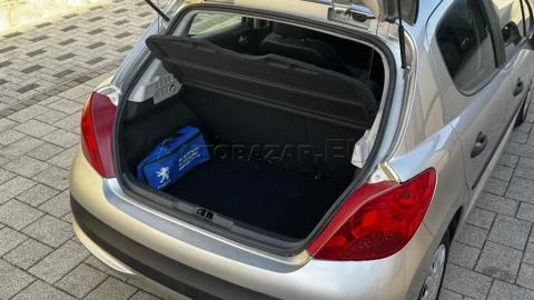 Peugeot 207 PEUGEOT 207 1.4HDI diesel – fotografia 8