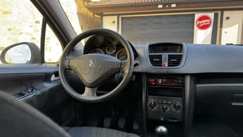 Peugeot 207 PEUGEOT 207 1.4HDI diesel – fotografia 15