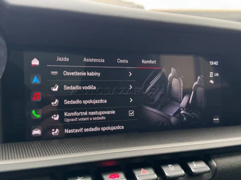 Porsche 911 Carrera 4 GTS Coupé FrontLift Burmester FULL – fotografia 34