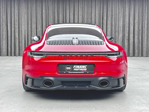 Porsche 911 Carrera 4 GTS Coupé FrontLift Burmester FULL – fotografia 3