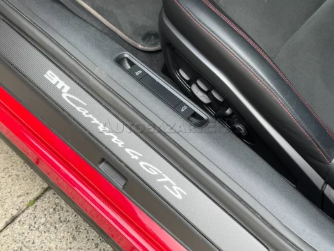 Porsche 911 Carrera 4 GTS Coupé FrontLift Burmester FULL – fotografia 7
