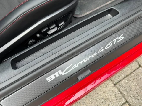 Porsche 911 Carrera 4 GTS Coupé FrontLift Burmester FULL – fotografia 8