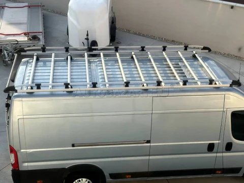 Peugeot Boxer 2.2 BlueHDi 165k 435 L4 – fotografia 22