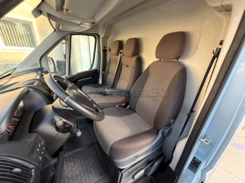 Peugeot Boxer 2.2 BlueHDi 165k 435 L4 – fotografia 50