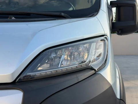 Peugeot Boxer 2.2 BlueHDi 165k 435 L4 – fotografia 26