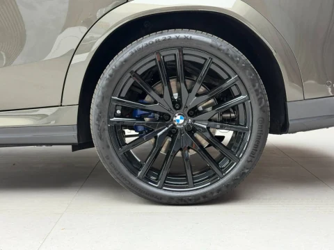 BMW X6 xdrive 40d mhev 2026 NOVÉ VOZIDLO – fotografia 11