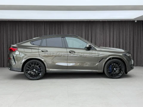 BMW X6 xdrive 40d mhev 2026 NOVÉ VOZIDLO – fotografia 4