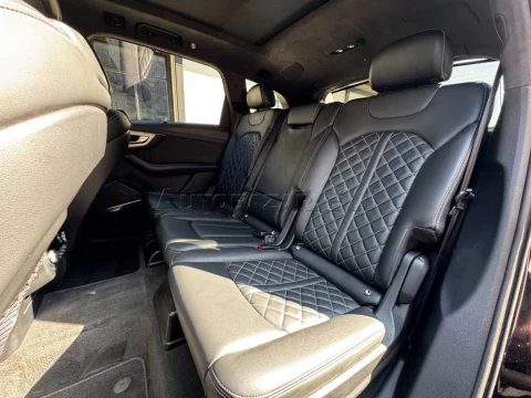 Audi SQ7 4.0Tdi, 7-miest, 320kw, Pano, Bose, Tazne – fotografia 26