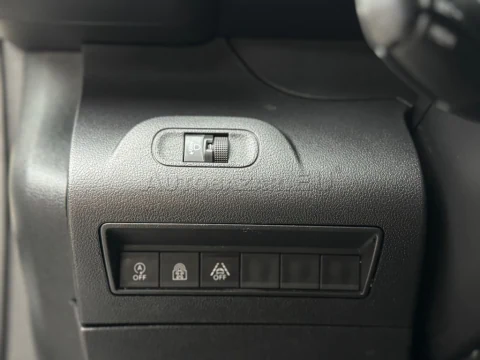 Peugeot Rifter 1.5 BlueHDi 130 Allure – fotografia 22