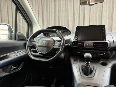 Peugeot Rifter 1.5 BlueHDi 130 Allure – fotografia 19