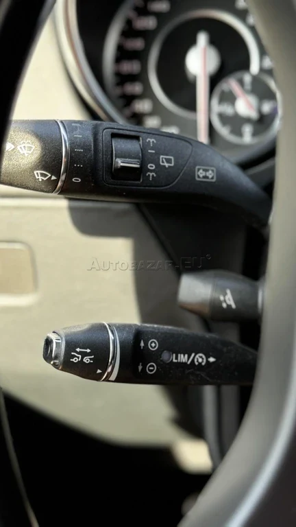 Mercedes-Benz G trieda Mercedes 63 AMG – fotografia 34